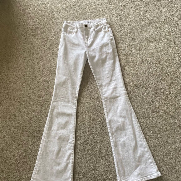 FRAME Le High Flare, size 26, White-NEW w/out tags, 33’ inseam - Picture 4 of 13